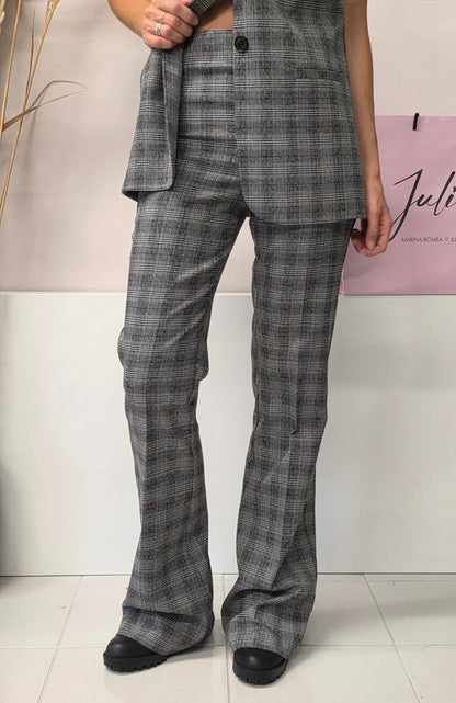 Pantalone Flare Check