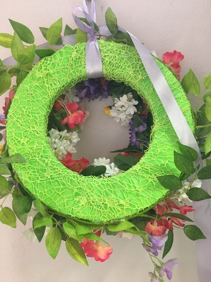 Ghirlanda Primaverile Fatta a Mano (30cm)